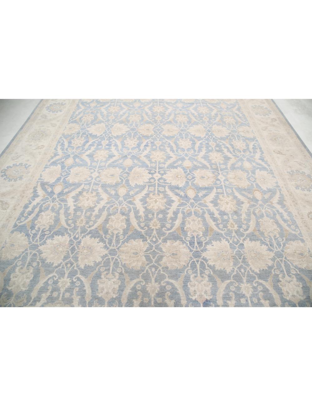 Serenity 9' 9" X 12' 5" Hand-Knotted Wool Rug 9' 9" X 12' 5" (297 X 378) / Blue / Ivory