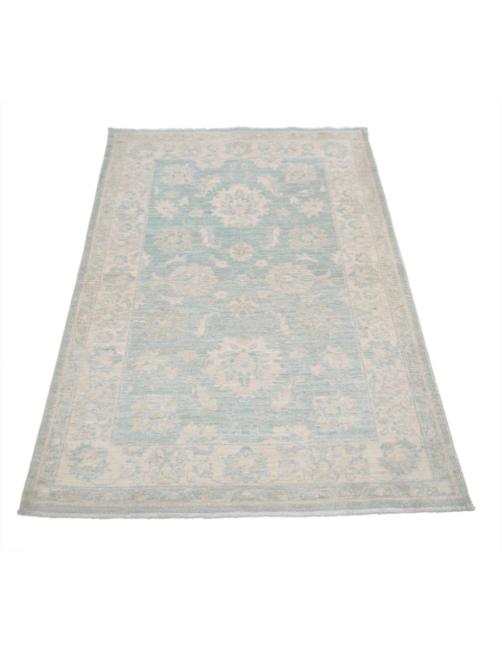Serenity 3' 2" X 4' 10" Hand-Knotted Wool Rug 3' 2" X 4' 10" (97 X 147) / Green / Ivory