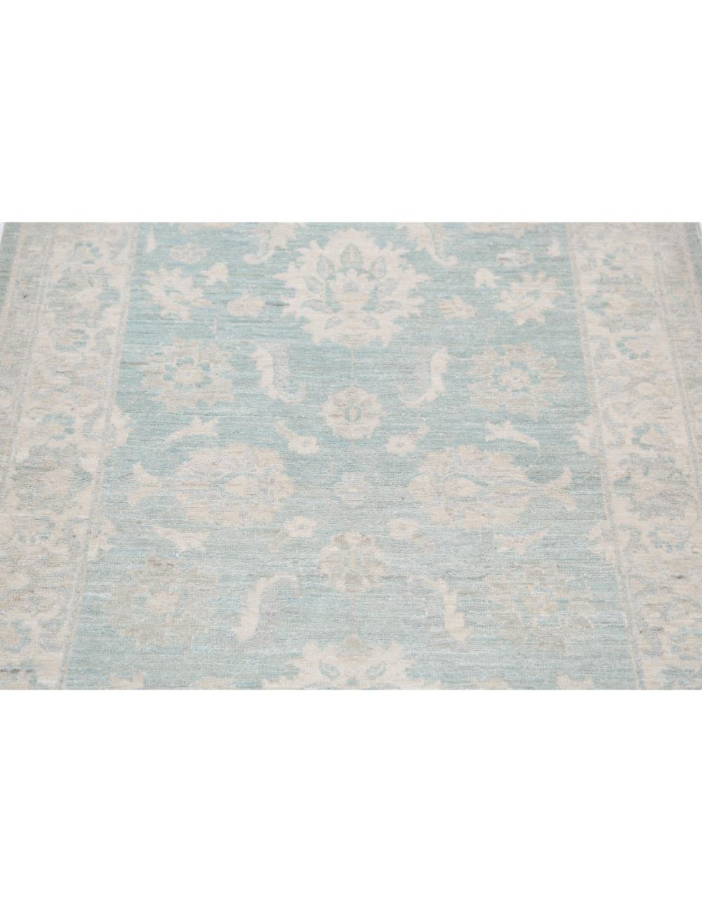 Serenity 3' 2" X 4' 10" Hand-Knotted Wool Rug 3' 2" X 4' 10" (97 X 147) / Green / Ivory