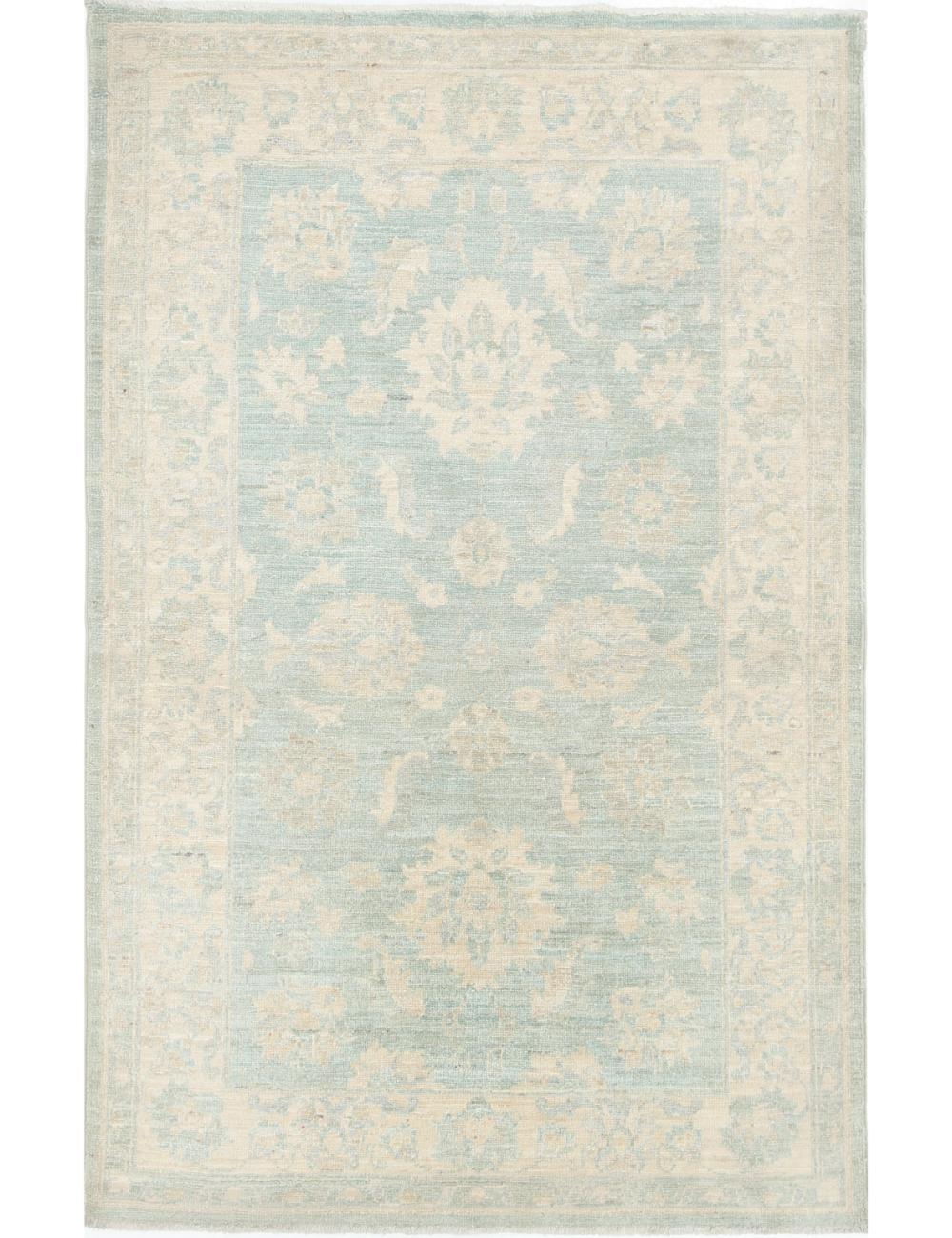 Serenity 3' 2" X 4' 10" Hand-Knotted Wool Rug 3' 2" X 4' 10" (97 X 147) / Green / Ivory