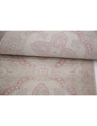 Serenity 2' 0" X 6' 3" Hand-Knotted Wool Rug 2' 0" X 6' 3" (61 X 191) / Ivory / Pink
