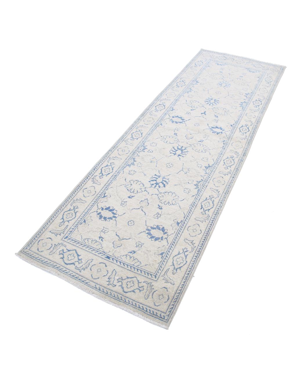 Serenity 2' 7" X 8' 4" Hand-Knotted Wool Rug 2' 7" X 8' 4" (79 X 254) / Ivory / Blue