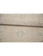 Serenity 2' 6" X 8' 5" Hand-Knotted Wool Rug 2' 6" X 8' 5" (76 X 257) / Ivory / Green