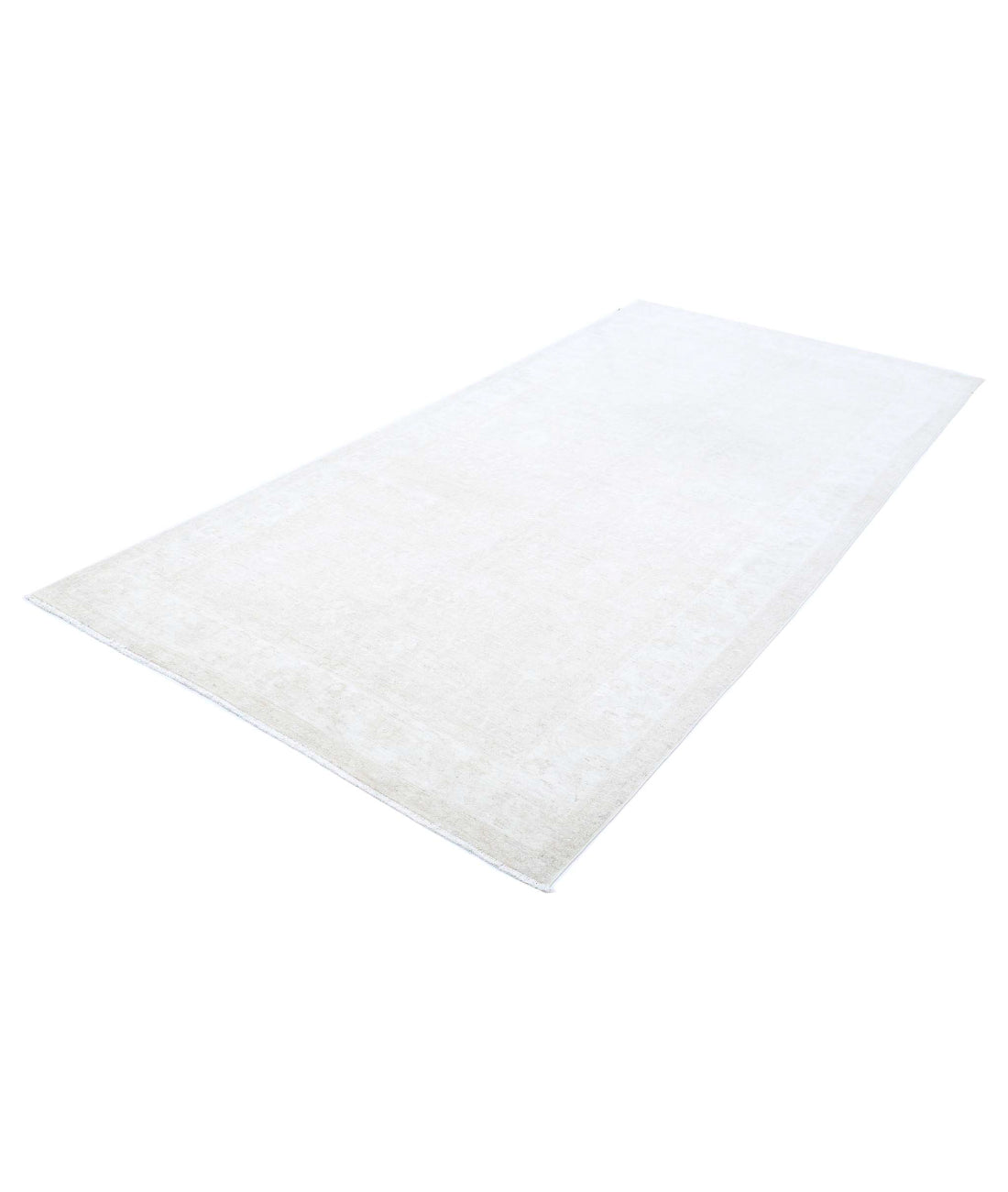 Serenity 4'10'' X 10'0'' Hand-Knotted Wool Rug 4'10'' x 10'0'' (145 X 300) / Taupe / Ivory