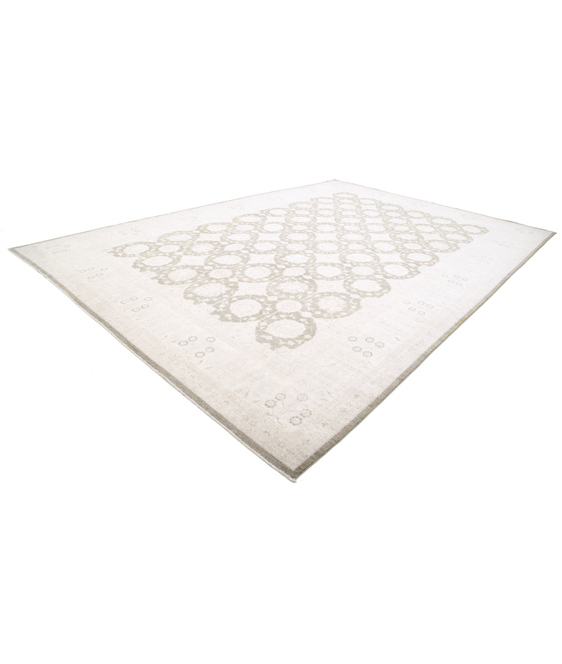 Serenity 12'3'' X 17'8'' Hand-Knotted Wool Rug 12'3'' x 17'8'' (368 X 530) / Brown / Ivory