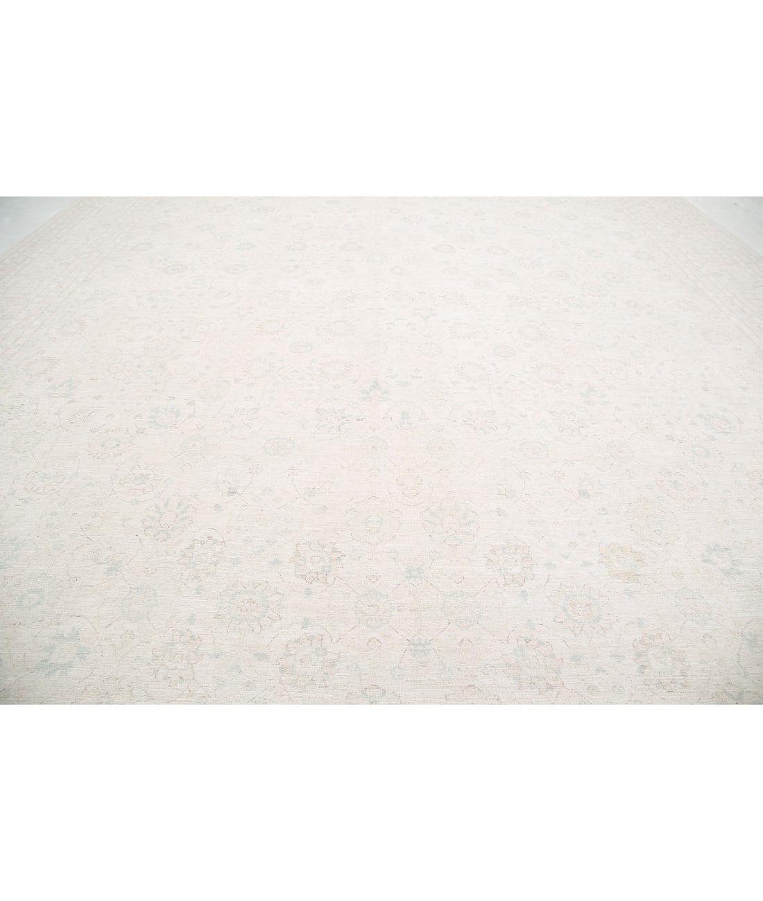 Serenity 17'0'' X 23'0'' Hand-Knotted Wool Rug 17'0'' x 23'0'' (510 X 690) / Blue / Ivory