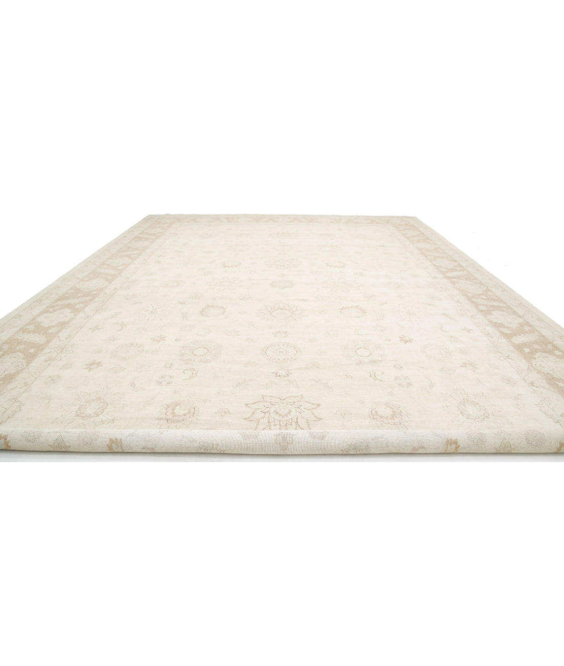 Serenity 16'0'' X 23'2'' Hand-Knotted Wool Rug 16'0'' x 23'2'' (480 X 695) / Ivory / Taupe