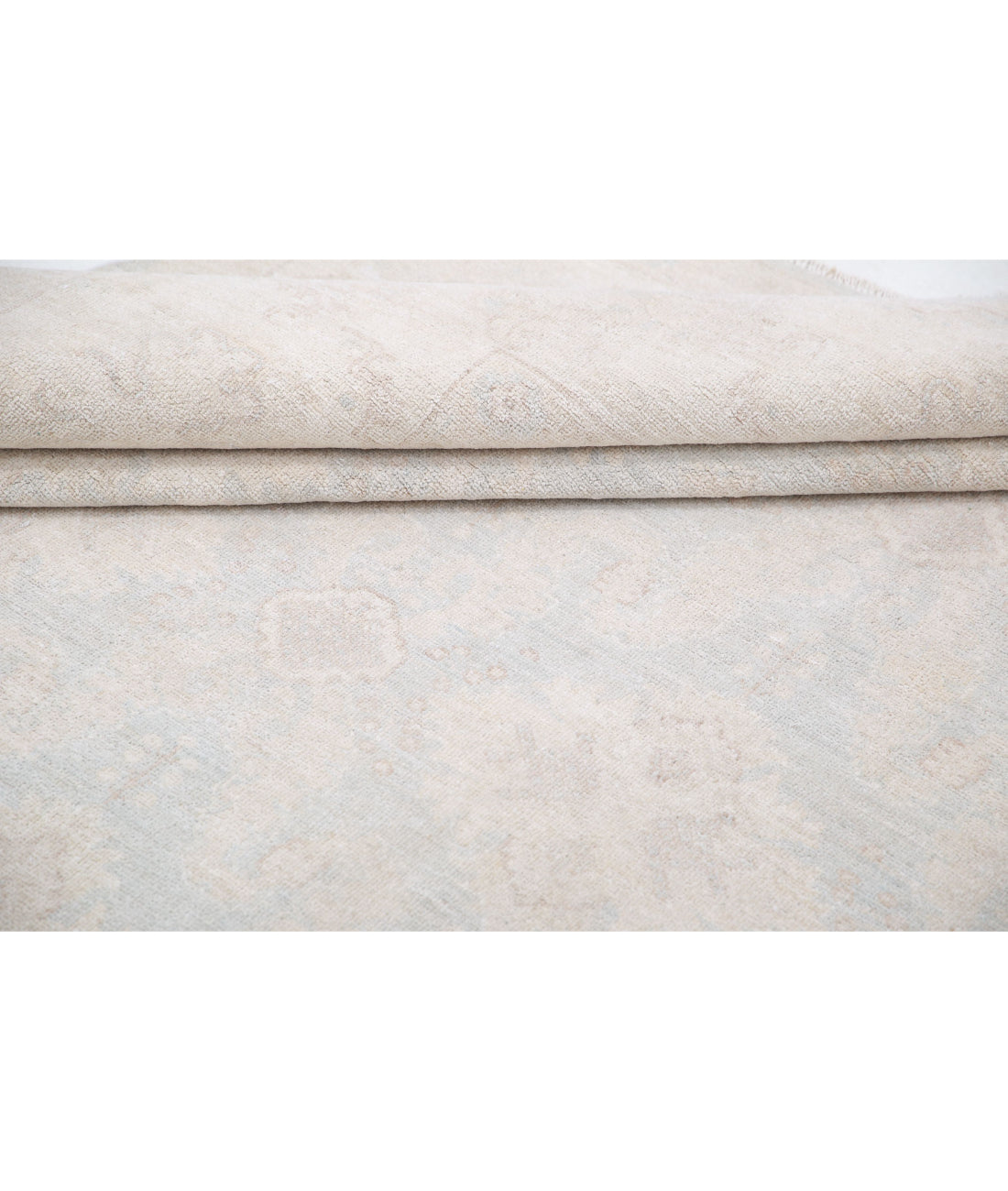 Serenity 7'10'' X 9'7'' Hand-Knotted Wool Rug 7'10'' x 9'7'' (235 X 288) / Ivory / Taupe