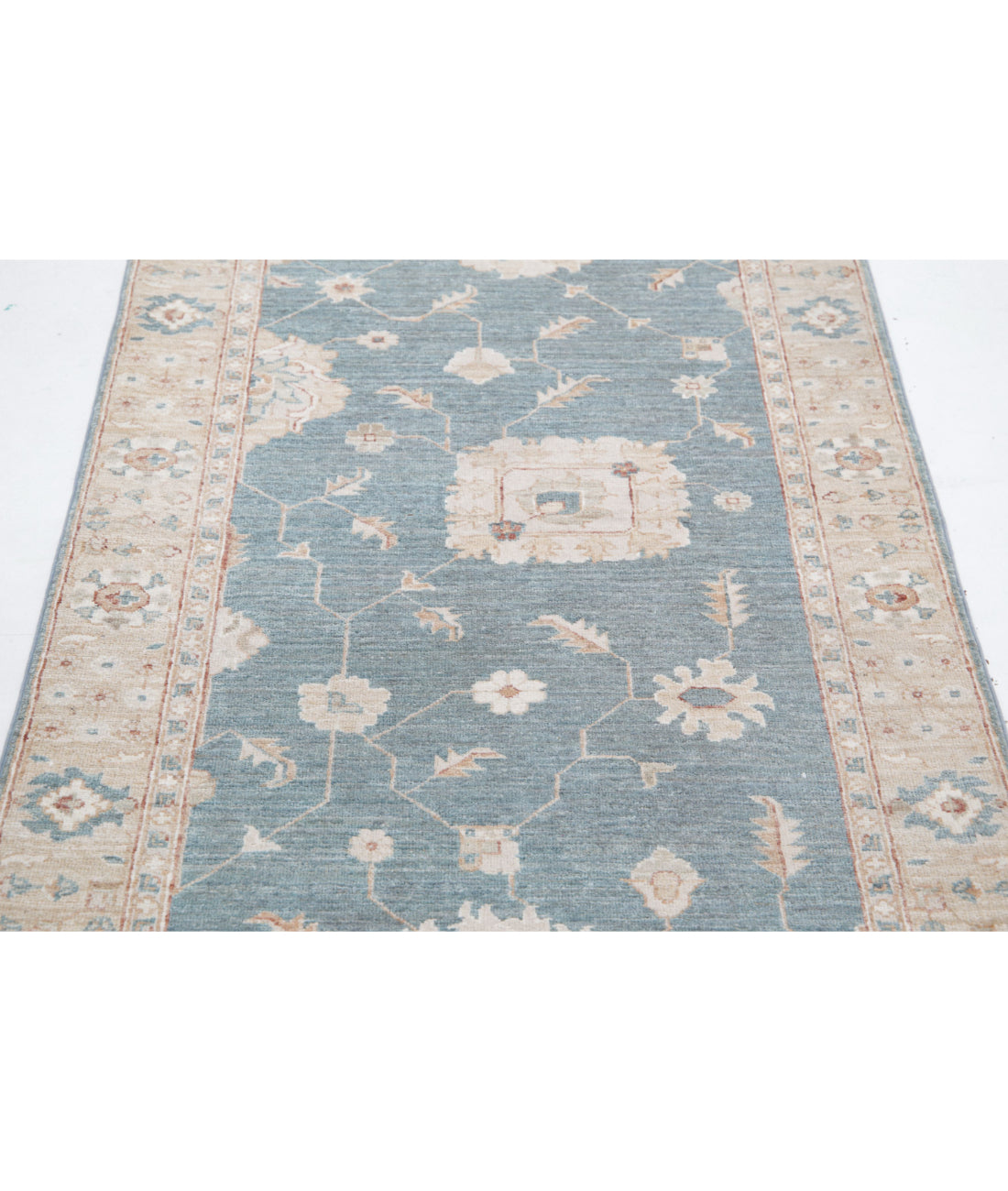 Serenity 3'0'' X 5'1'' Hand-Knotted Wool Rug 3'0'' x 5'1'' (90 X 153) / Grey / Gold