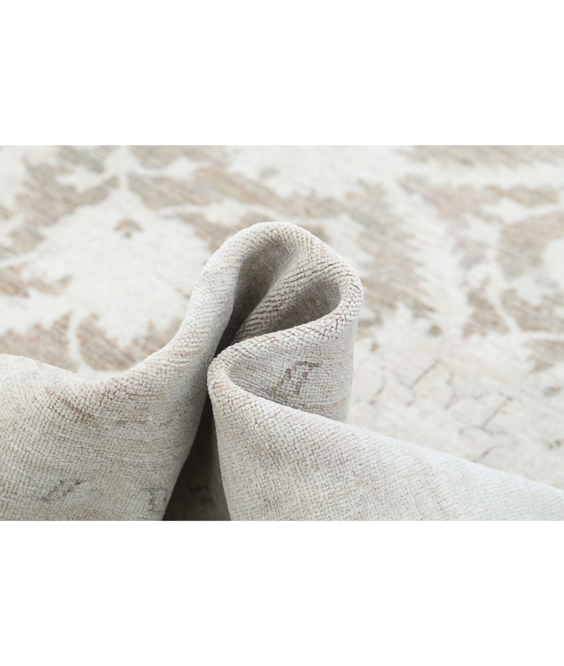 Serenity 12'0'' X 14'6'' Hand-Knotted Wool Rug 12'0'' x 14'6'' (360 X 435) / Brown / Ivory