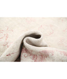 Serenity 5'3'' X 7'3'' Hand-Knotted Wool Rug 5'3'' x 7'3'' (158 X 218) / Ivory / Pink