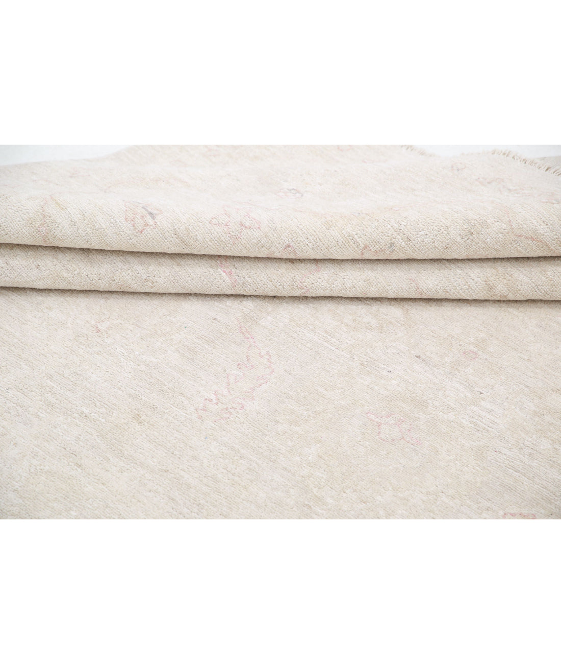 Serenity 7'11'' X 9'5'' Hand-Knotted Wool Rug 7'11'' x 9'5'' (238 X 283) / Ivory / Taupe