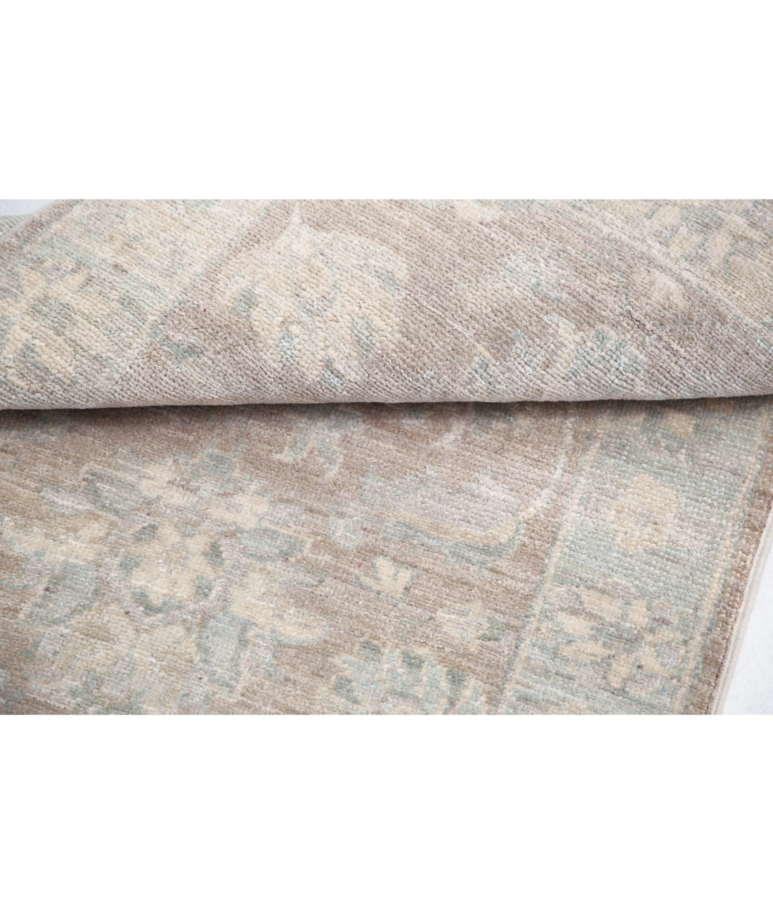 Serenity 2'1'' X 3'1'' Hand-Knotted Wool Rug 2'1'' x 3'1'' (63 X 93) / Brown / Ivory