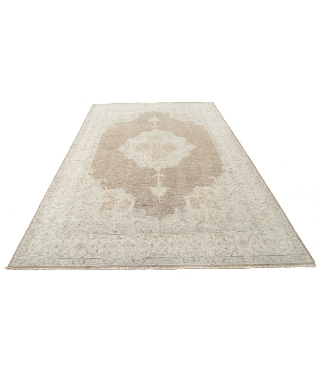 Serenity 6'7'' X 10'4'' Hand-Knotted Wool Rug 6'7'' x 10'4'' (198 X 310) / Brown / Ivory