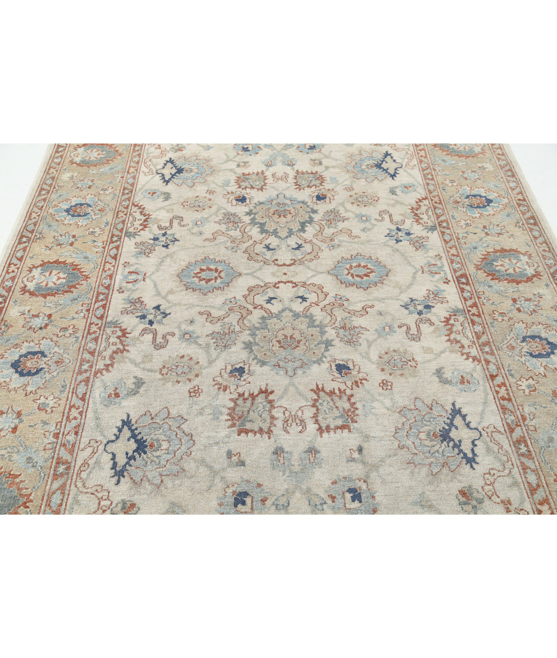 Serenity 6'1'' X 8'8'' Hand-Knotted Wool Rug 6'1'' x 8'8'' (183 X 260) / Ivory / Beige