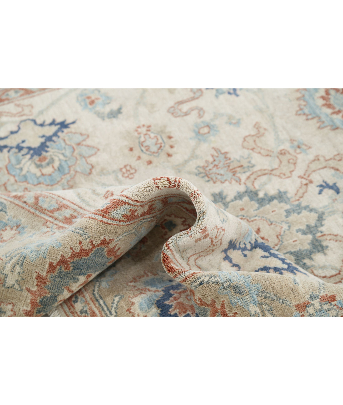 Serenity 6'1'' X 8'8'' Hand-Knotted Wool Rug 6'1'' x 8'8'' (183 X 260) / Ivory / Beige