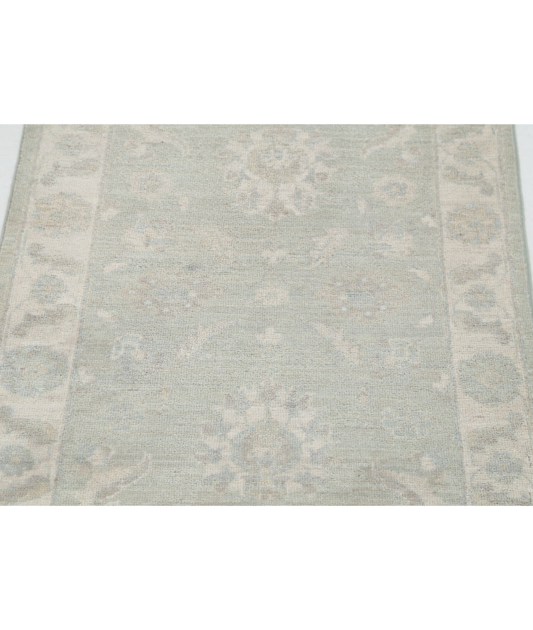 Serenity 2'3'' X 2'9'' Hand-Knotted Wool Rug 2'3'' x 2'9'' (68 X 83) / Green / Ivory