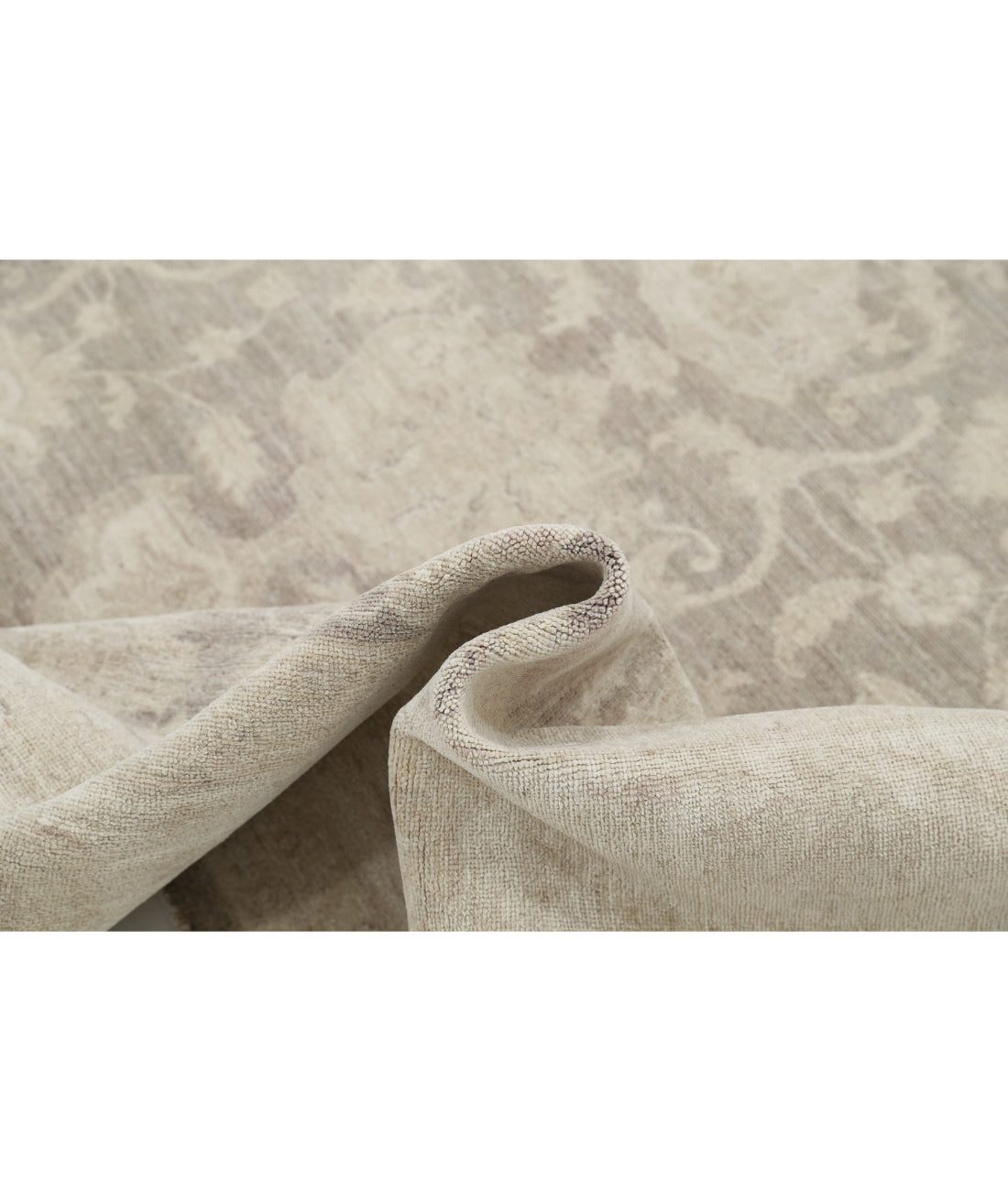 Serenity 7'0'' X 9'4'' Hand-Knotted Wool Rug 7'0'' x 9'4'' (210 X 280) / Tan / Ivory
