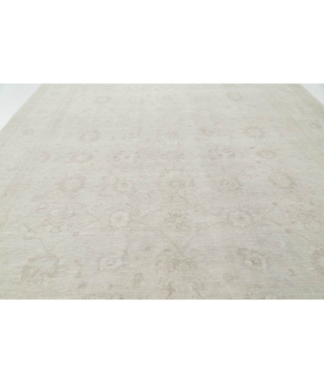 Serenity 11'6'' X 17'10'' Hand-Knotted Wool Rug 11'6'' x 17'10'' (345 X 535) / Ivory / Ivory