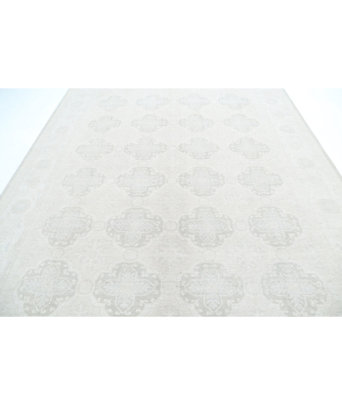 Serenity 9'0'' X 11'5'' Hand-Knotted Wool Rug 9'0'' x 11'5'' (270 X 343) / Grey / Ivory