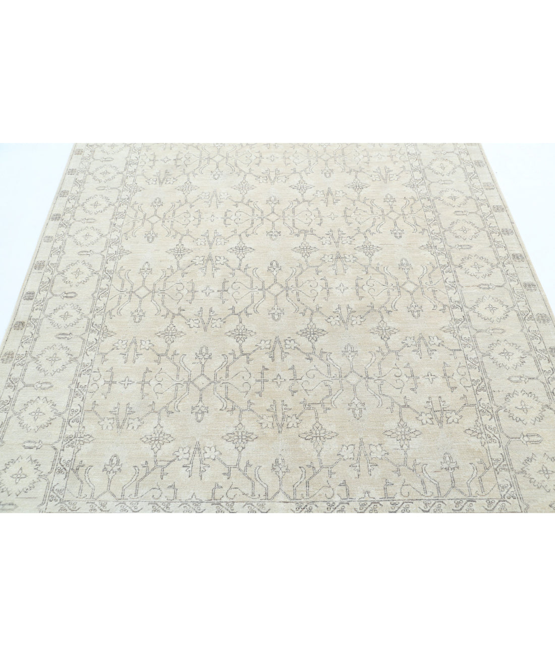 Serenity 6'0'' X 7'9'' Hand-Knotted Wool Rug 6'0'' x 7'9'' (180 X 233) / Ivory / Grey