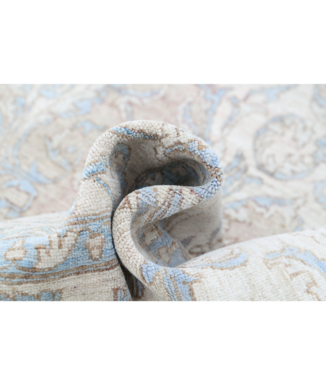 Serenity 6'3'' X 9'1'' Hand-Knotted Wool Rug 6'3'' x 9'1'' (188 X 273) / Ivory / Taupe