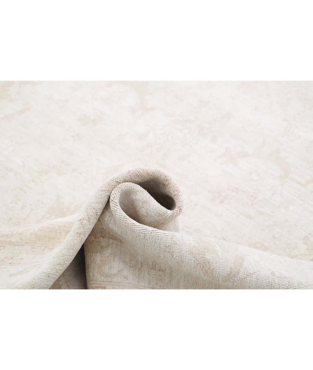 Serenity 13'5'' X 17'7'' Hand-Knotted Wool Rug 13'5'' x 17'7'' (403 X 528) / Ivory / Taupe