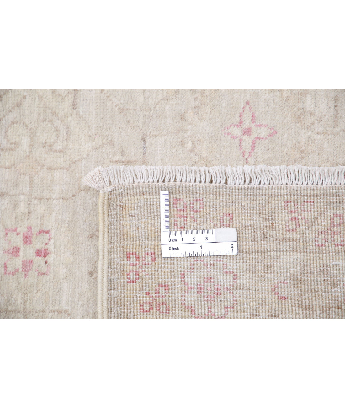 Serenity 8'3'' X 10'0'' Hand-Knotted Wool Rug 8'3'' x 10'0'' (248 X 300) / Ivory / Pink