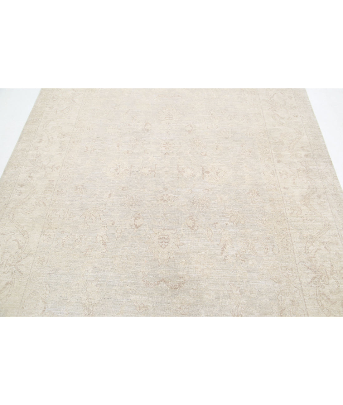 Serenity 6'4'' X 8'6'' Hand-Knotted Wool Rug 6'4'' x 8'6'' (190 X 255) / Ivory / Taupe