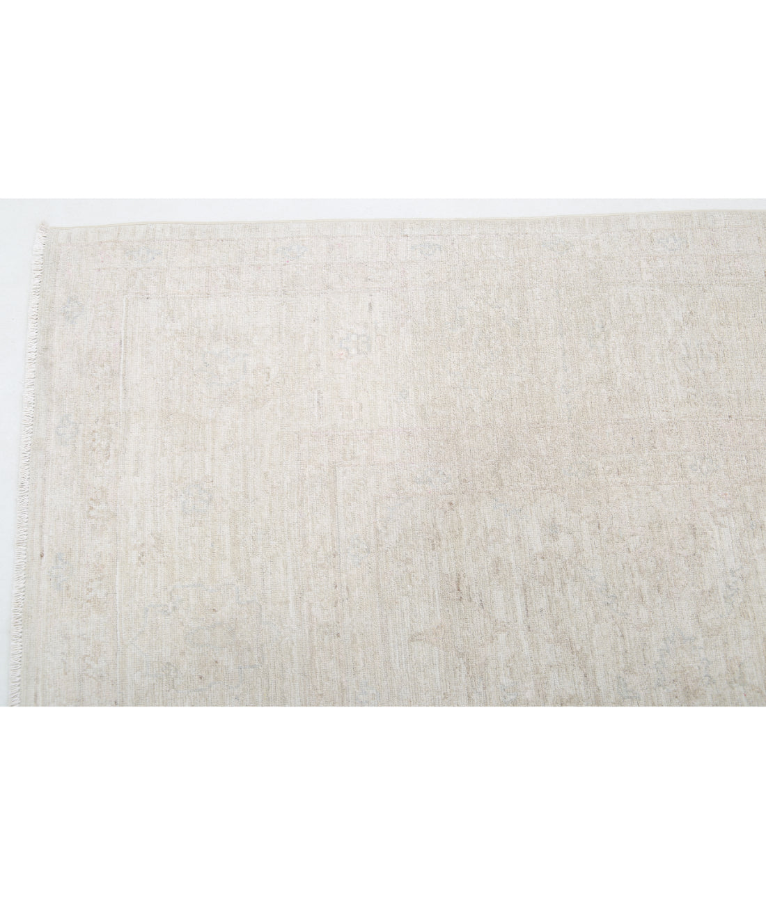 Serenity 8'2'' X 10'1'' Hand-Knotted Wool Rug 8'2'' x 10'1'' (245 X 303) / Ivory / Grey
