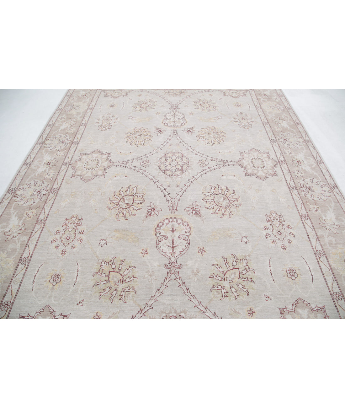 Serenity 8'3'' X 10'10'' Hand-Knotted Wool Rug 8'3'' x 10'10'' (248 X 325) / Ivory / Taupe
