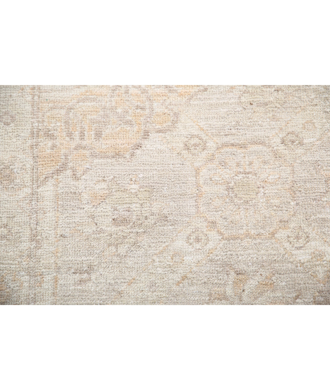 Serenity 6'0'' X 11'6'' Hand-Knotted Wool Rug 6'0'' x 11'6'' (180 X 345) / Ivory / Grey
