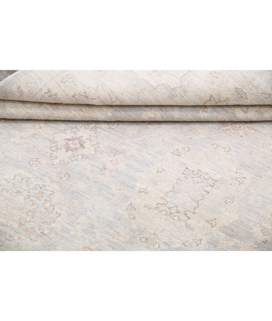 Serenity 6'0'' X 8'4'' Hand-Knotted Wool Rug 6'0'' x 8'4'' (180 X 250) / Grey / Ivory