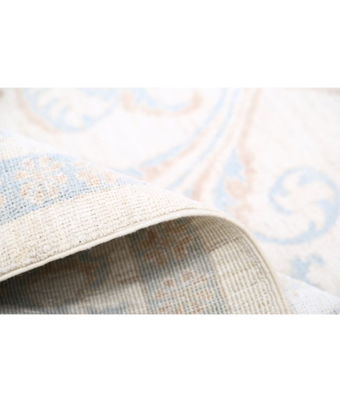 Serenity 6'4'' X 8'9'' Hand-Knotted Wool Rug 6'4'' x 8'9'' (190 X 263) / Ivory / Blue