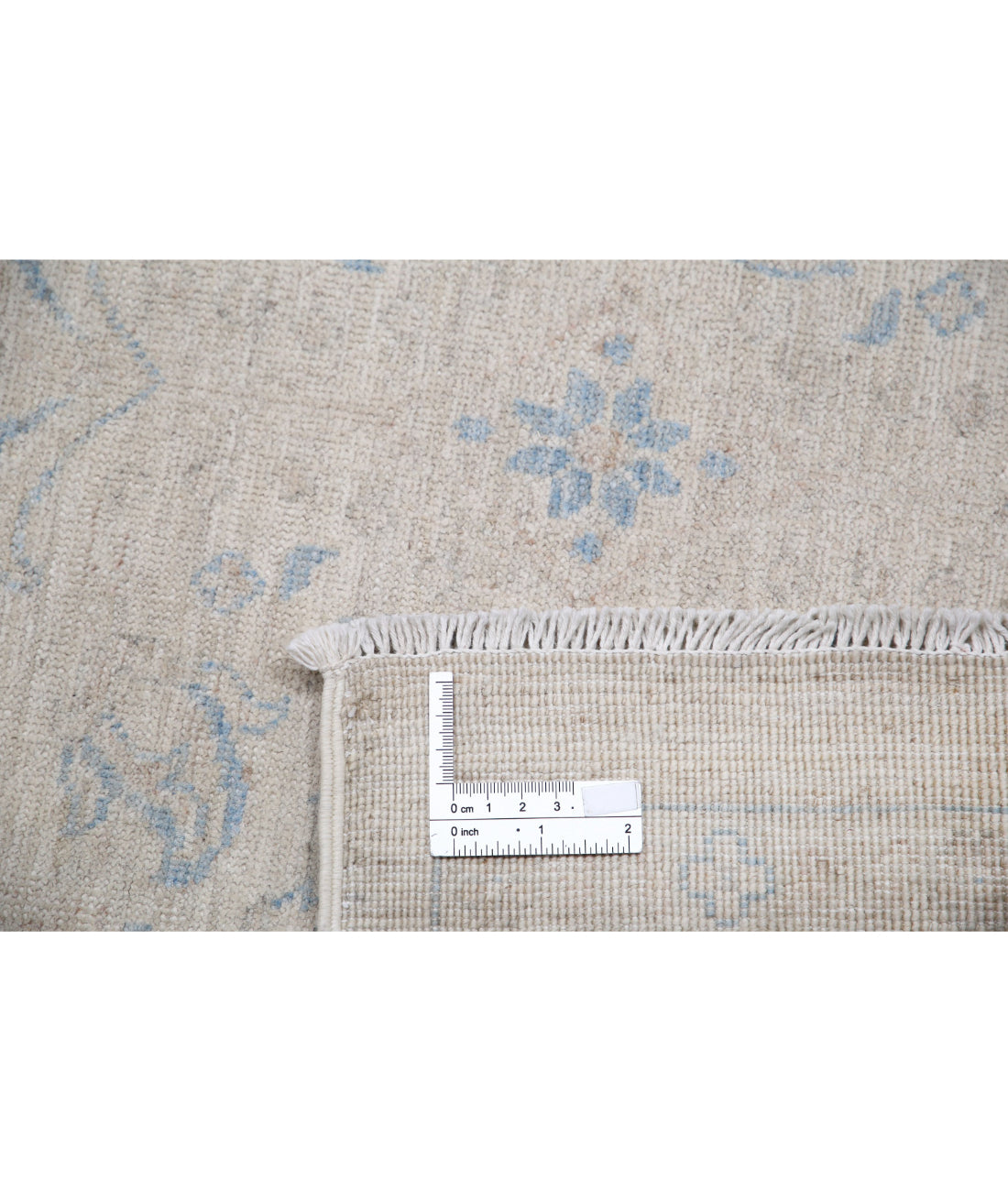 Serenity 7'10'' X 9'7'' Hand-Knotted Wool Rug 7'10'' x 9'7'' (235 X 288) / Ivory / Blue