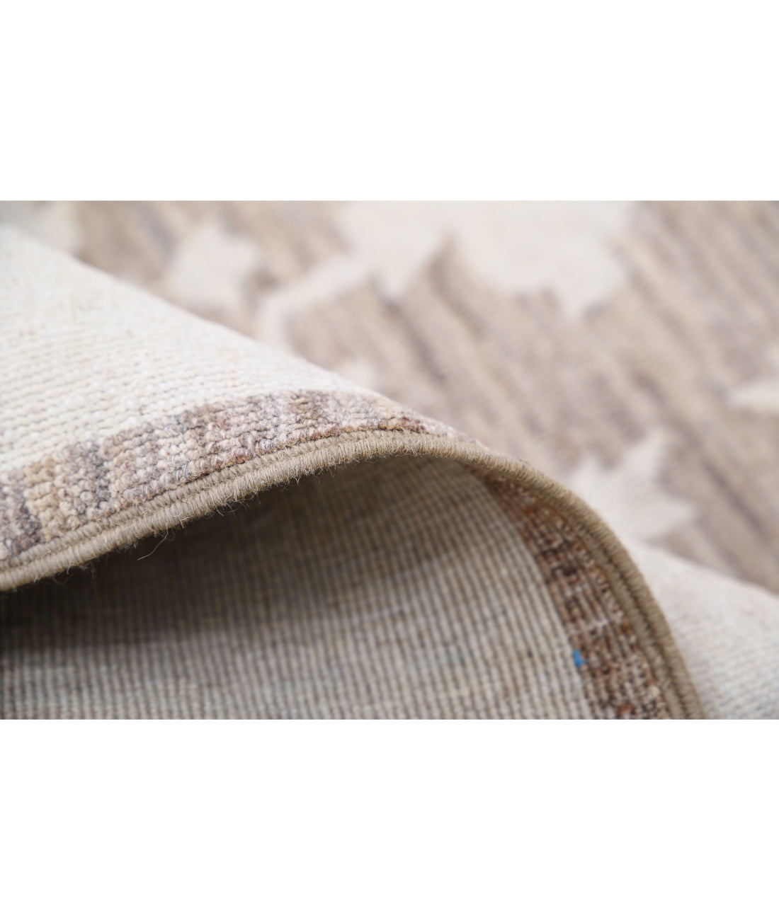 Serenity 6'0'' X 8'2'' Hand-Knotted Wool Rug 6'0'' x 8'2'' (180 X 245) / Brown / Ivory