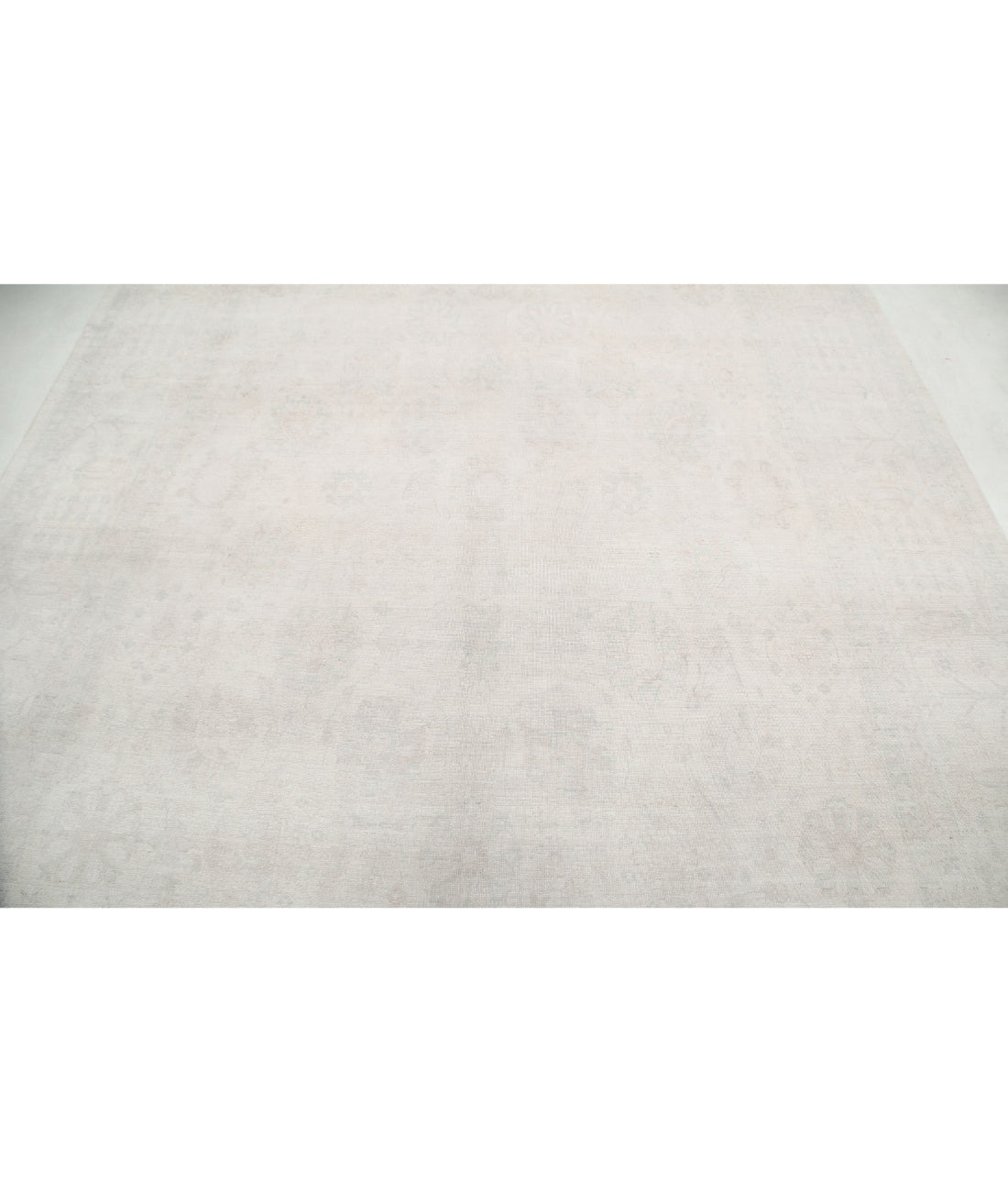 Serenity 8'0'' X 10'1'' Hand-Knotted Wool Rug 8'0'' x 10'1'' (240 X 303) / Ivory / Taupe