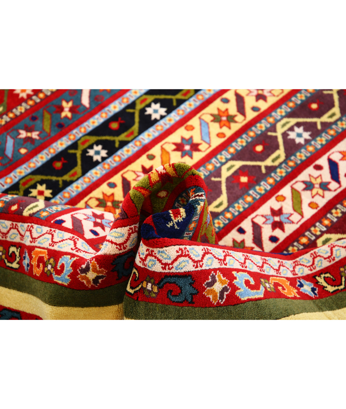 Shaal 6'7'' X 10'0'' Hand-Knotted Wool Rug 6'7'' x 10'0'' (198 X 300) / Multi / Multi