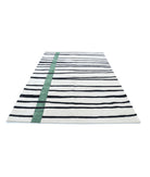Vista 6'3'' X 9'7'' Hand-Tuffted Wool Rug 6'3'' x 9'7'' (295 X 395) / Ivory / Black