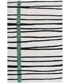 Vista 6'3'' X 9'7'' Hand-Tuffted Wool Rug 6'3'' x 9'7'' (295 X 395) / Ivory / Black