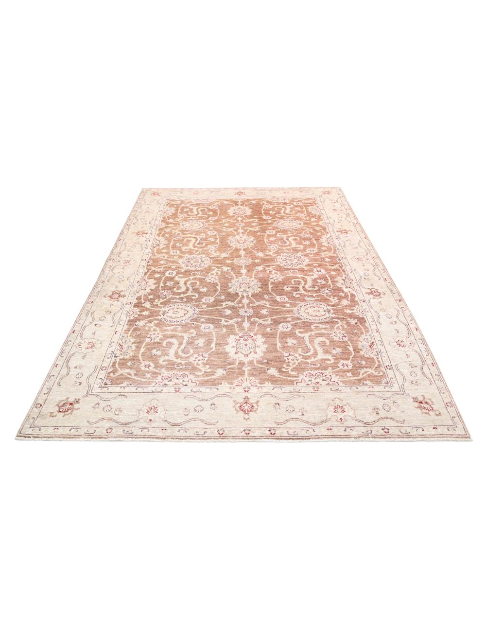 Ziegler 6' 0" X 8' 9" Hand-Knotted Wool Rug 6' 0" X 8' 9" (183 X 267) / Taupe / Ivory