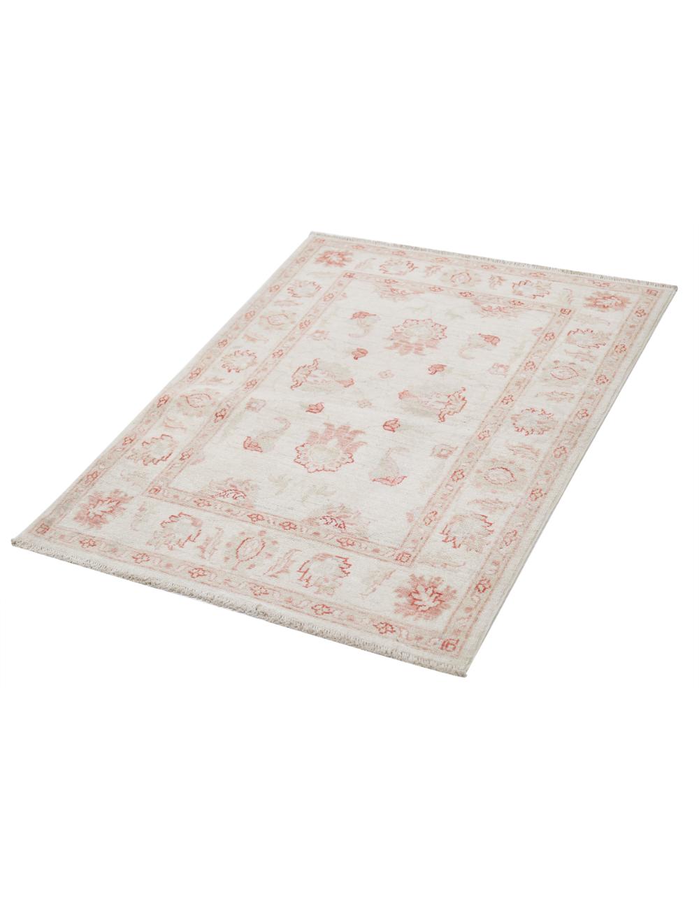 Ziegler 2' 9" X 3' 9" Hand-Knotted Wool Rug 2' 9" X 3' 9" (84 X 114) / Ivory / Red