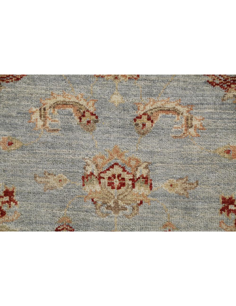 Ziegler 3' 11" X 5' 9" Hand-Knotted Wool Rug 3' 11" X 5' 9" (119 X 175) / Blue / Ivory