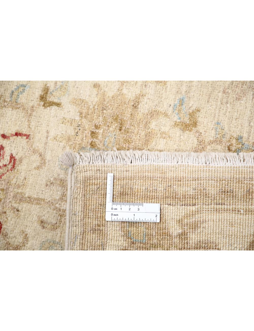 Ziegler 2' 8" X 7' 8" Hand-Knotted Wool Rug 2' 8" X 7' 8" (81 X 234) / Ivory / Beige