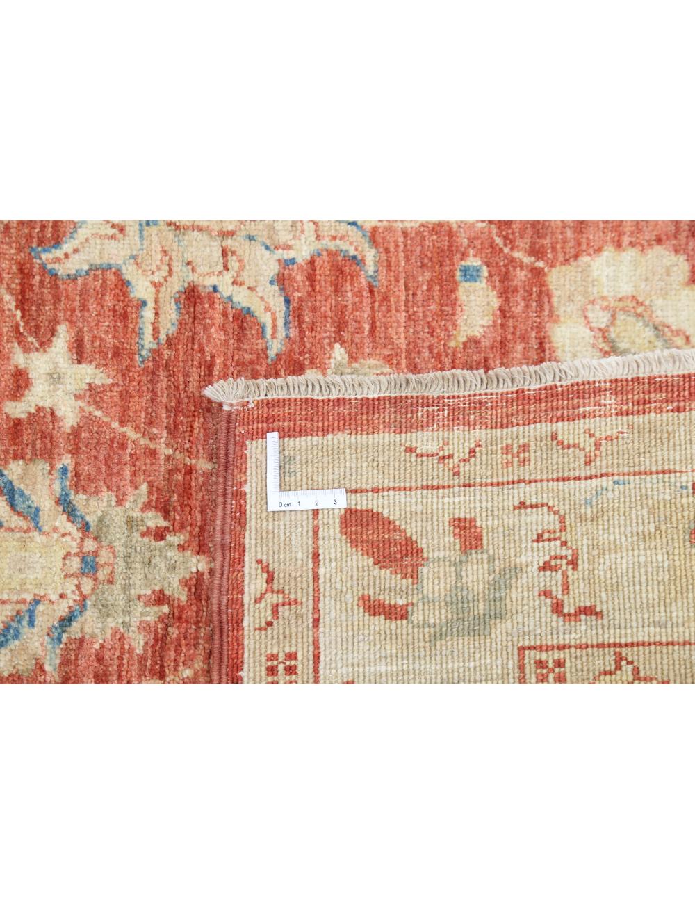 Ziegler 2' 7" X 3' 9" Hand-Knotted Wool Rug 2' 7" X 3' 9" (79 X 114) / Red / Beige