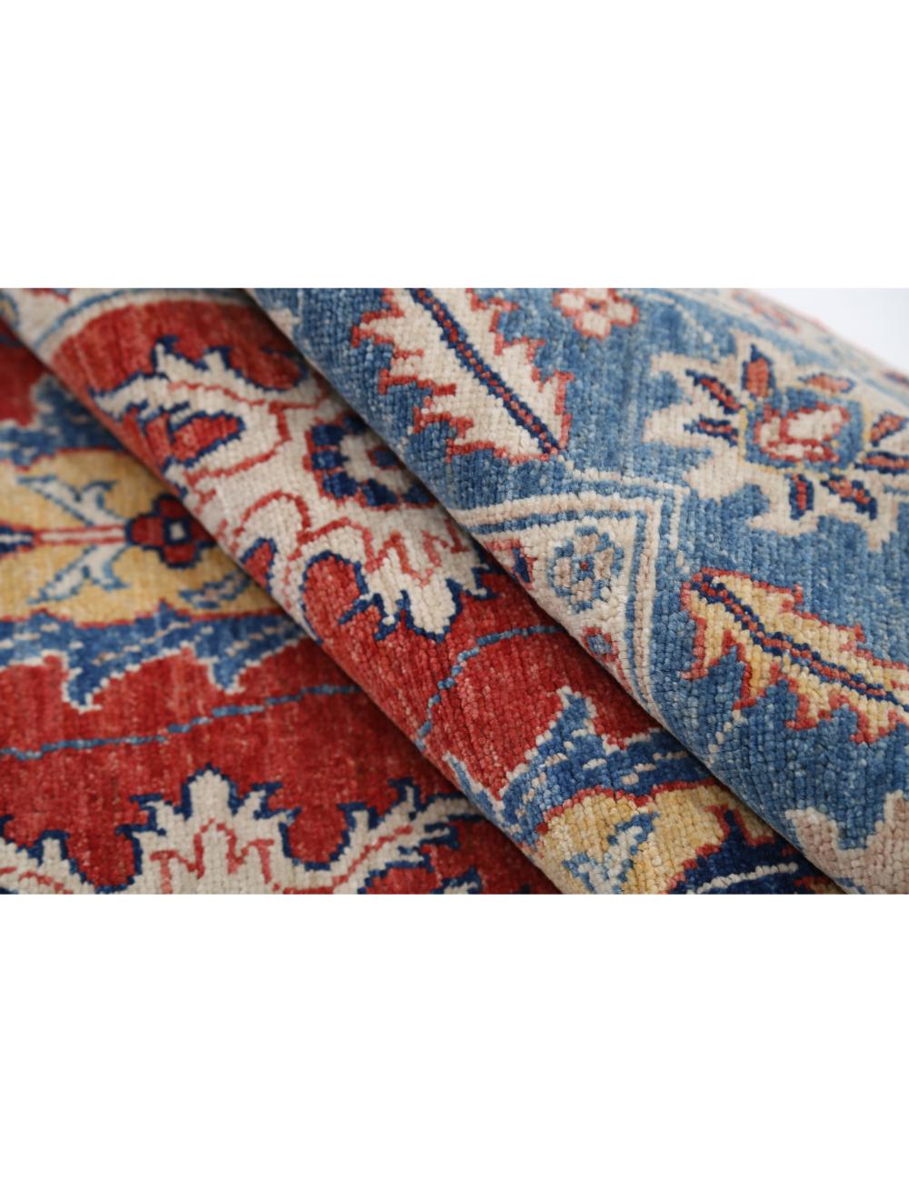 Ziegler 3' 4" X 5' 0" Hand-Knotted Wool Rug 3' 4" X 5' 0" (102 X 152) / Red / Blue