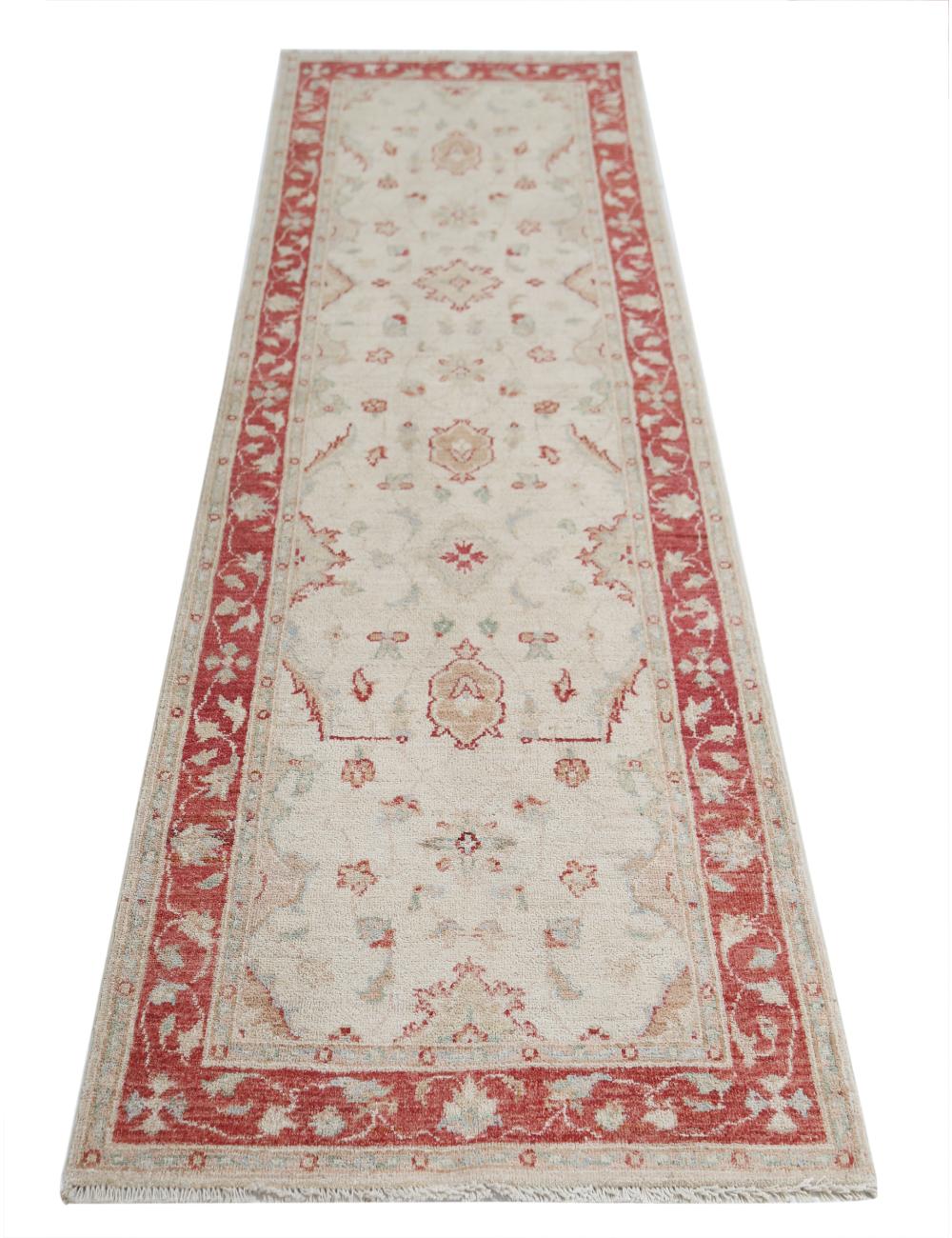 Ziegler 2' 6" X 7' 10" Hand-Knotted Wool Rug 2' 6" X 7' 10" (76 X 239) / Ivory / Red