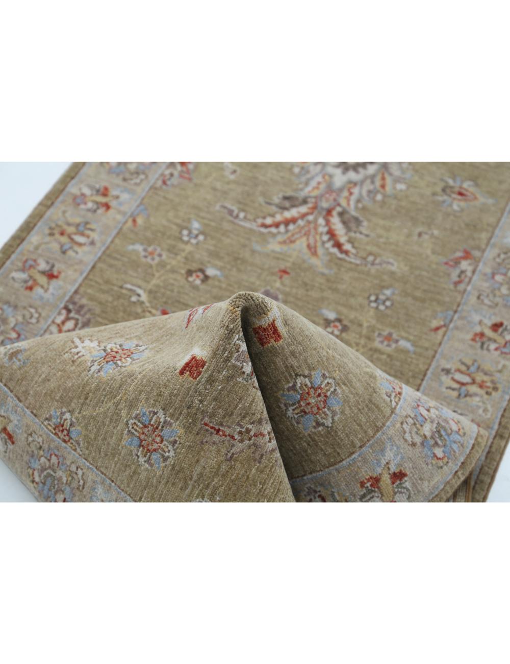 Ziegler 2' 6" X 8' 0" Hand-Knotted Wool Rug 2' 6" X 8' 0" (76 X 244) / Green / Grey