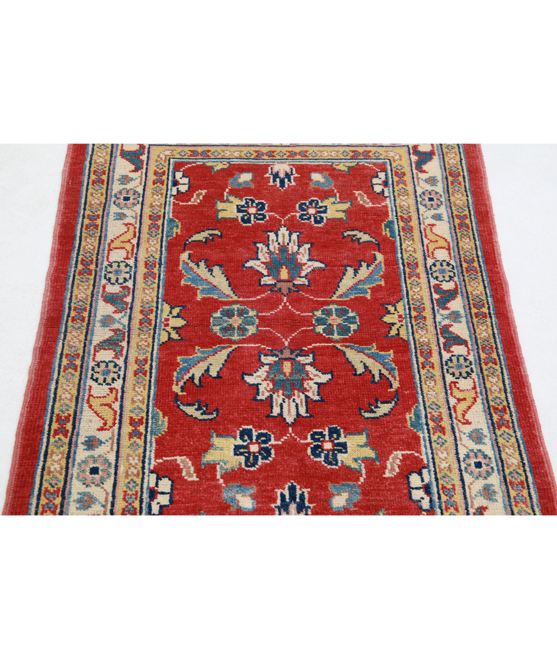 Ziegler 2'9'' X 3'9'' Hand-Knotted Wool Rug 2'9'' x 3'9'' (83 X 113) / Red / Ivory