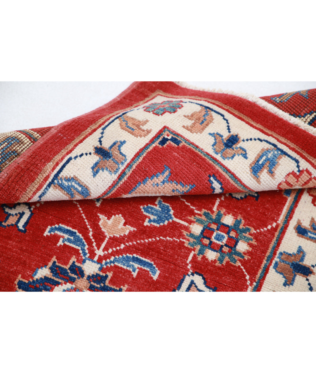 Ziegler 2'8'' X 3'8'' Hand-Knotted Wool Rug 2'8'' x 3'8'' (80 X 110) / Red / N/A